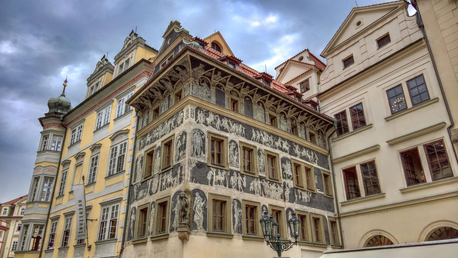 House at the Minute in Prague